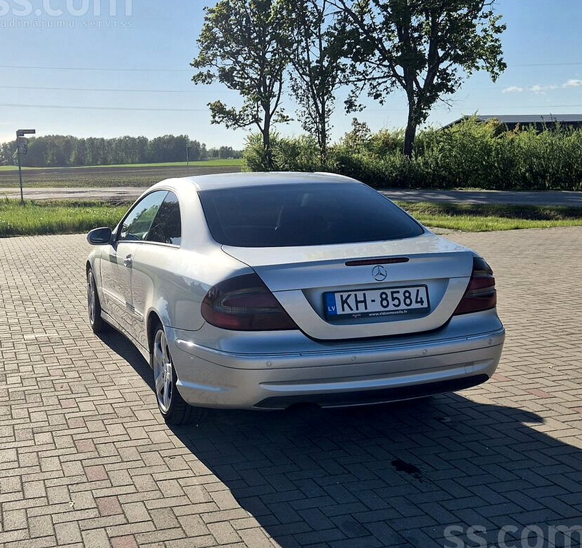 Mercedes-Benz CLK270 — foto 5