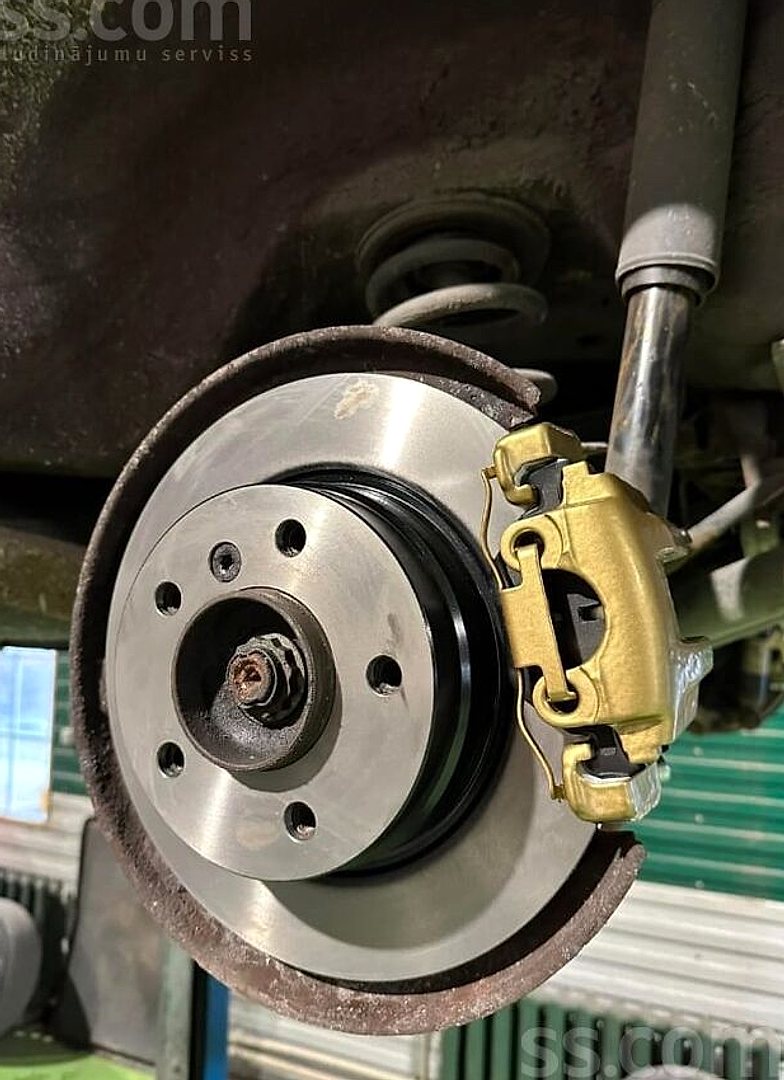 BMW 325 — foto 4