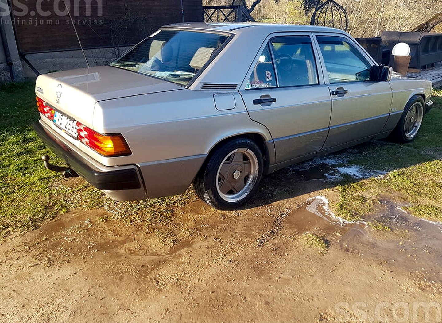 Mercedes-Benz 190 — foto 2