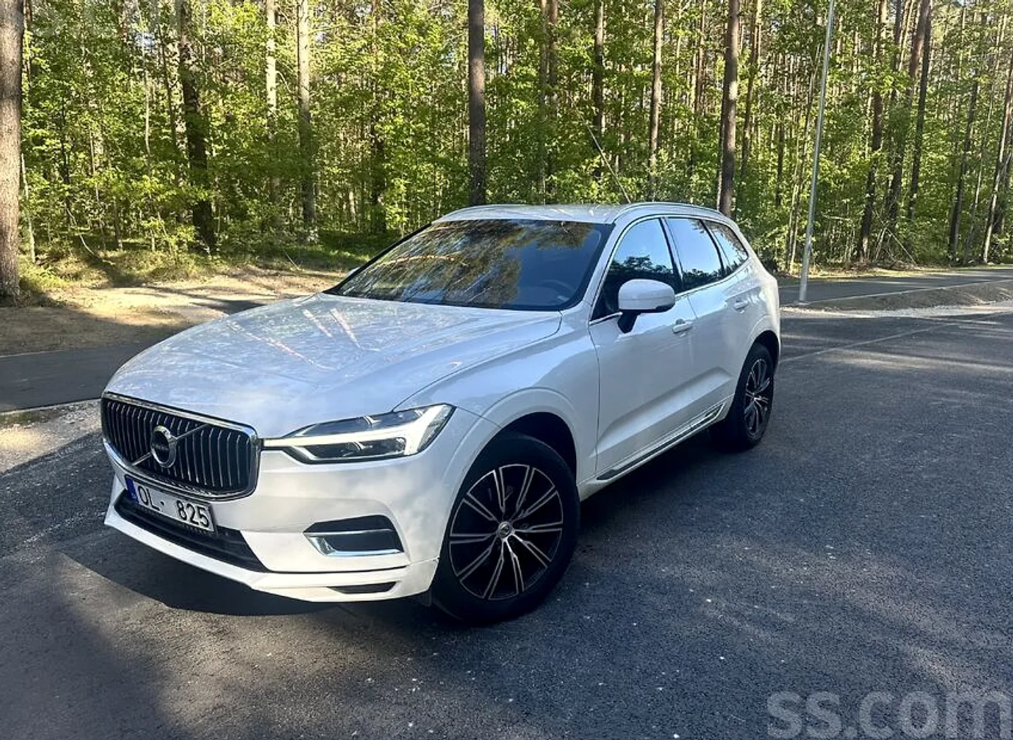 Volvo XC 60, 2020. gads