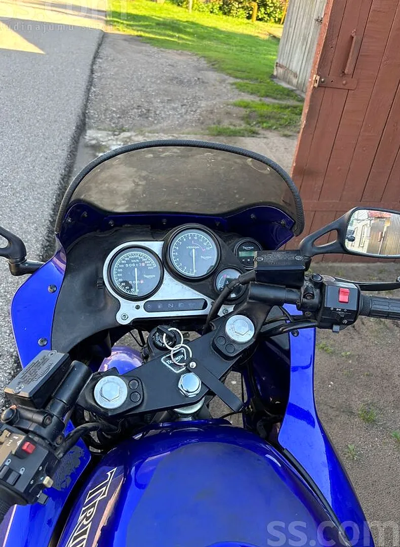 Triumph Sprint, 1999. gads