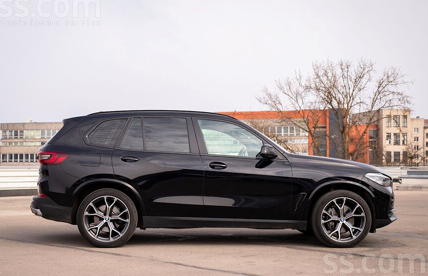 BMW X5 — foto 6