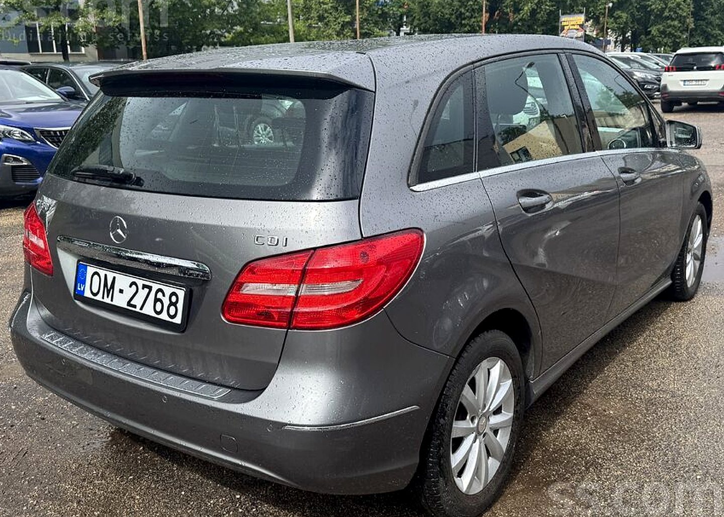 Mercedes-Benz B180 — foto 3