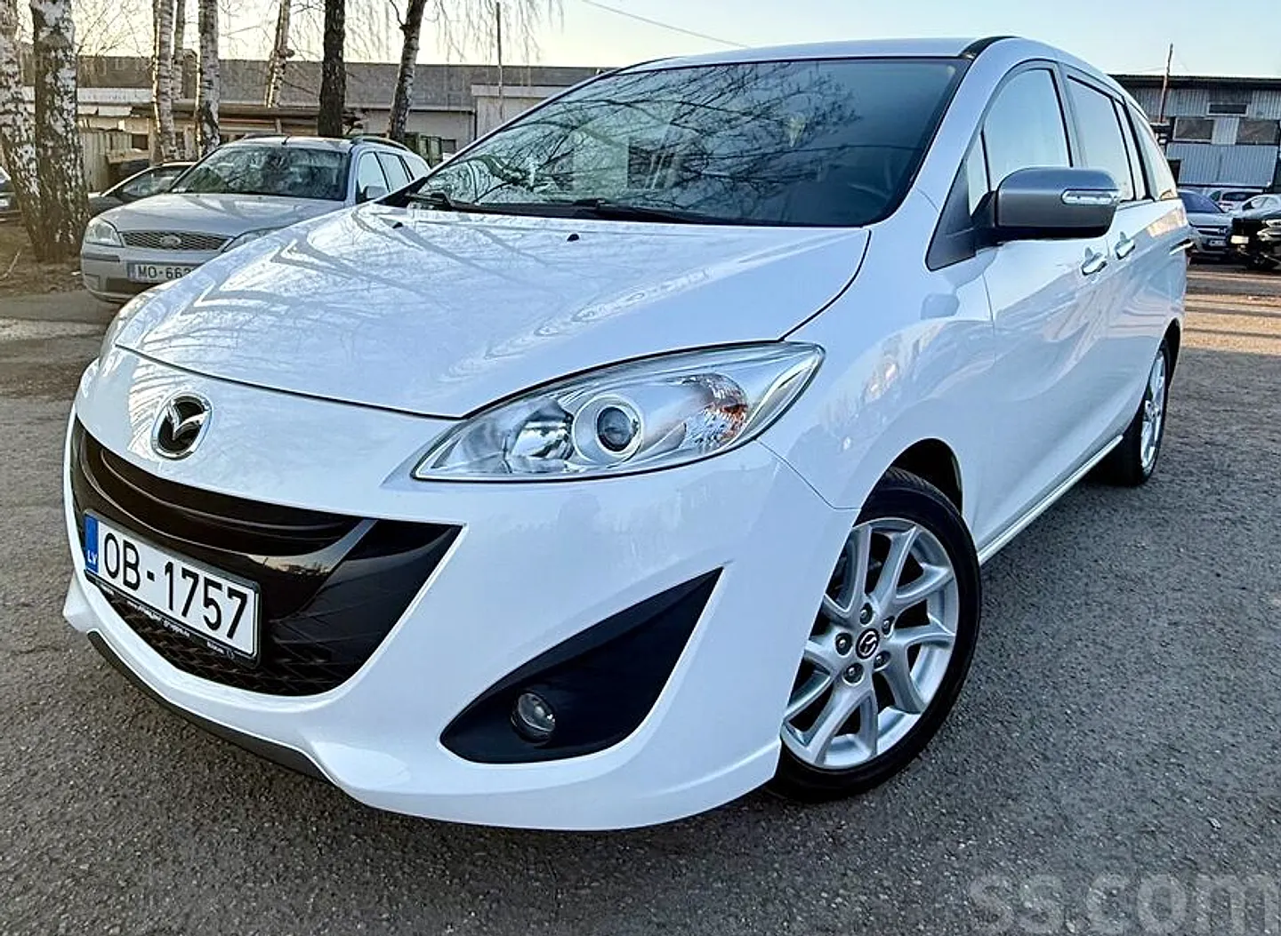 Mazda Mazda5, 2015. gads