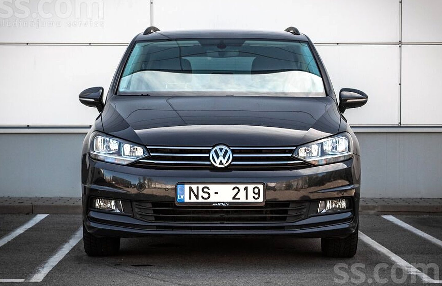 Volkswagen Touran — foto 2