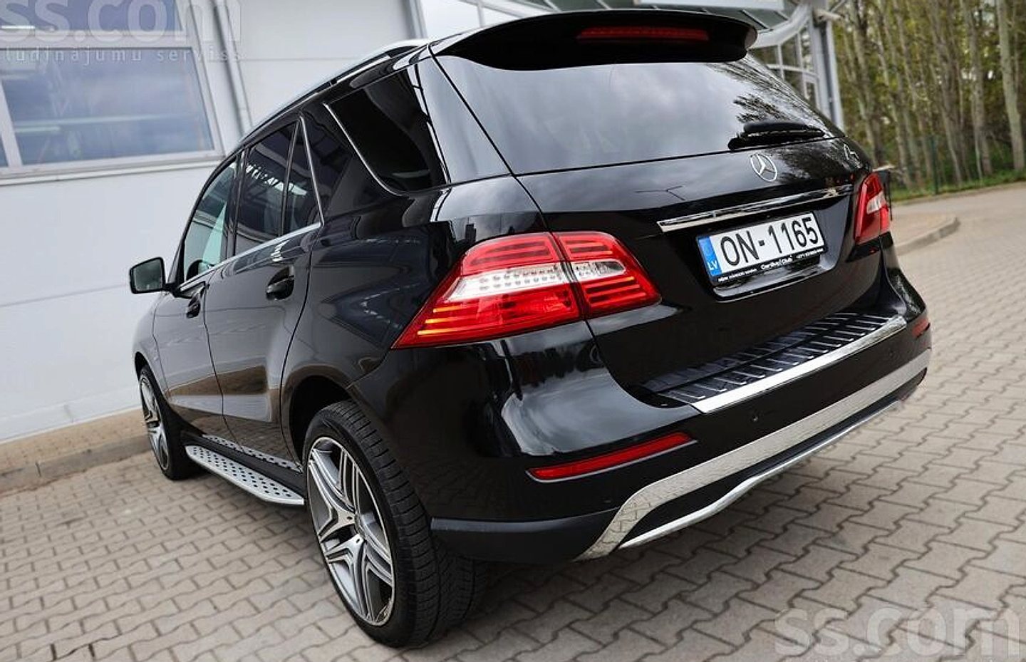 Mercedes-Benz ML350 — foto 5