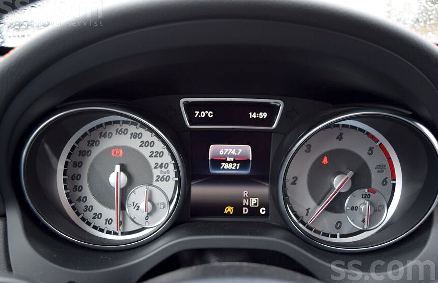 Mercedes-Benz CLA220 — foto 5