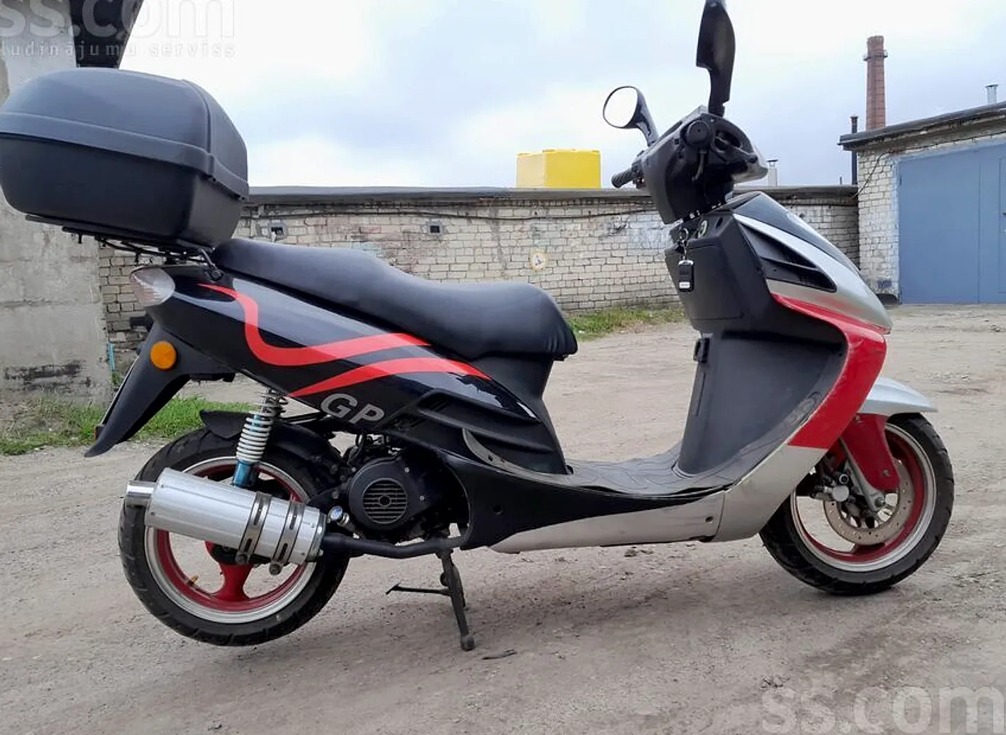 Yiying Jmstar 4t, 2018. gads