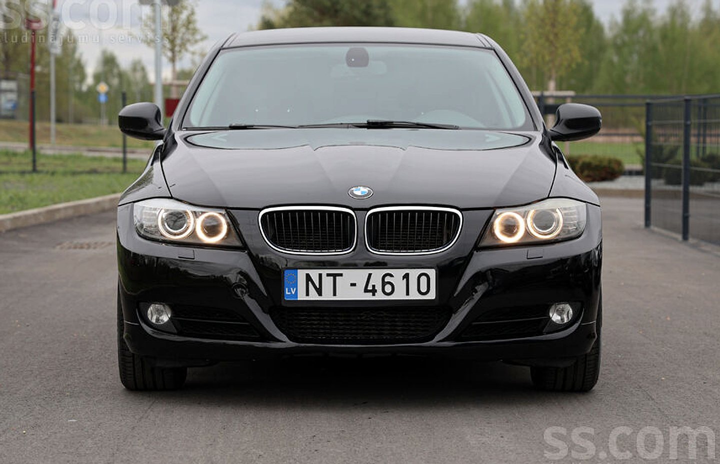 BMW 318 — foto 2