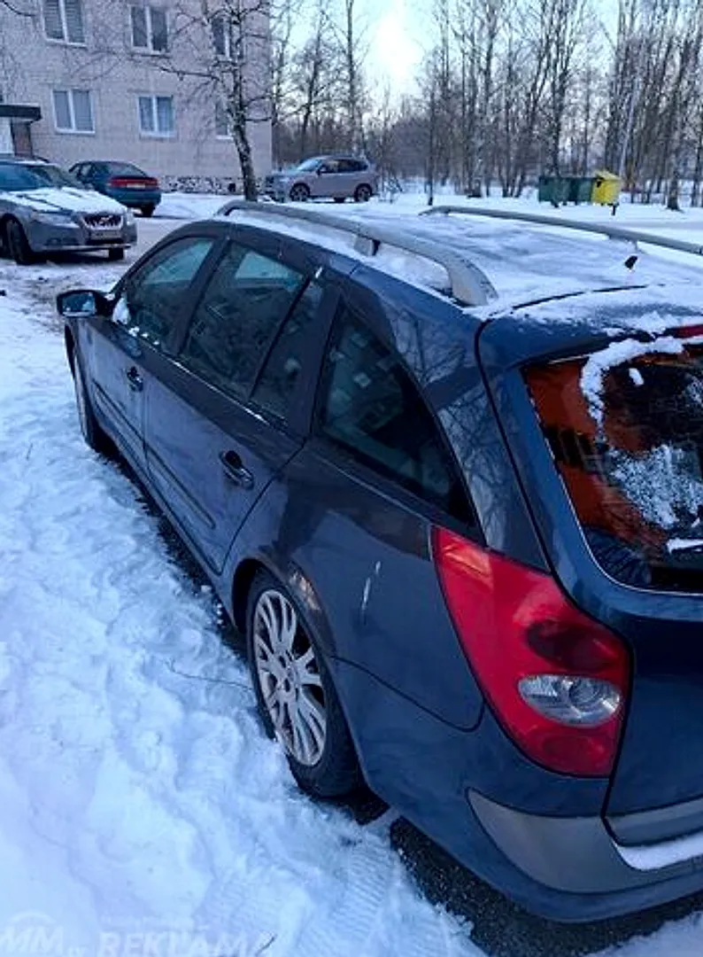 Renault Laguna, 2001. gads