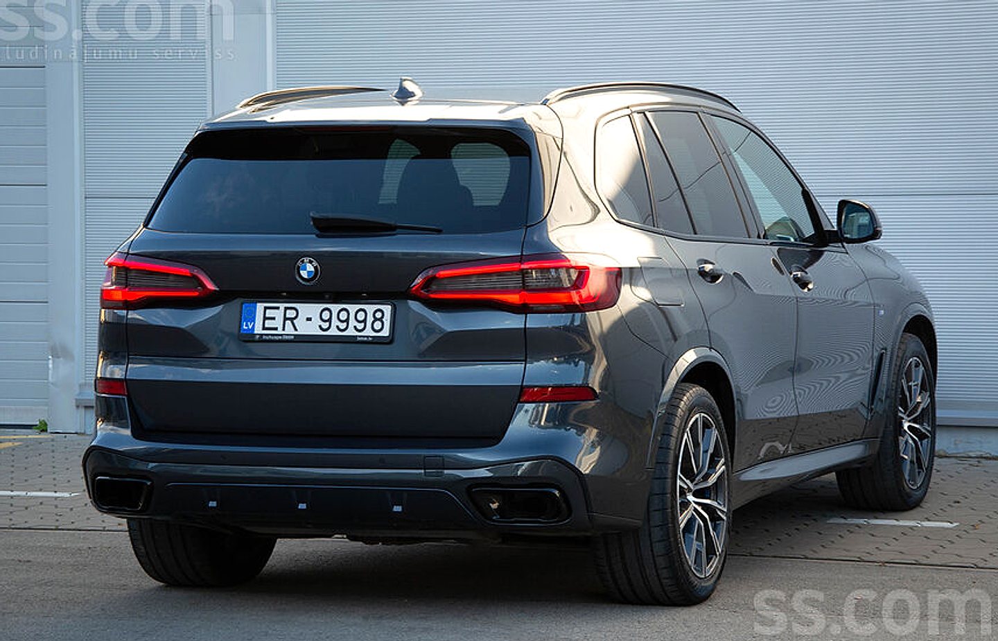 BMW X5 — foto 4