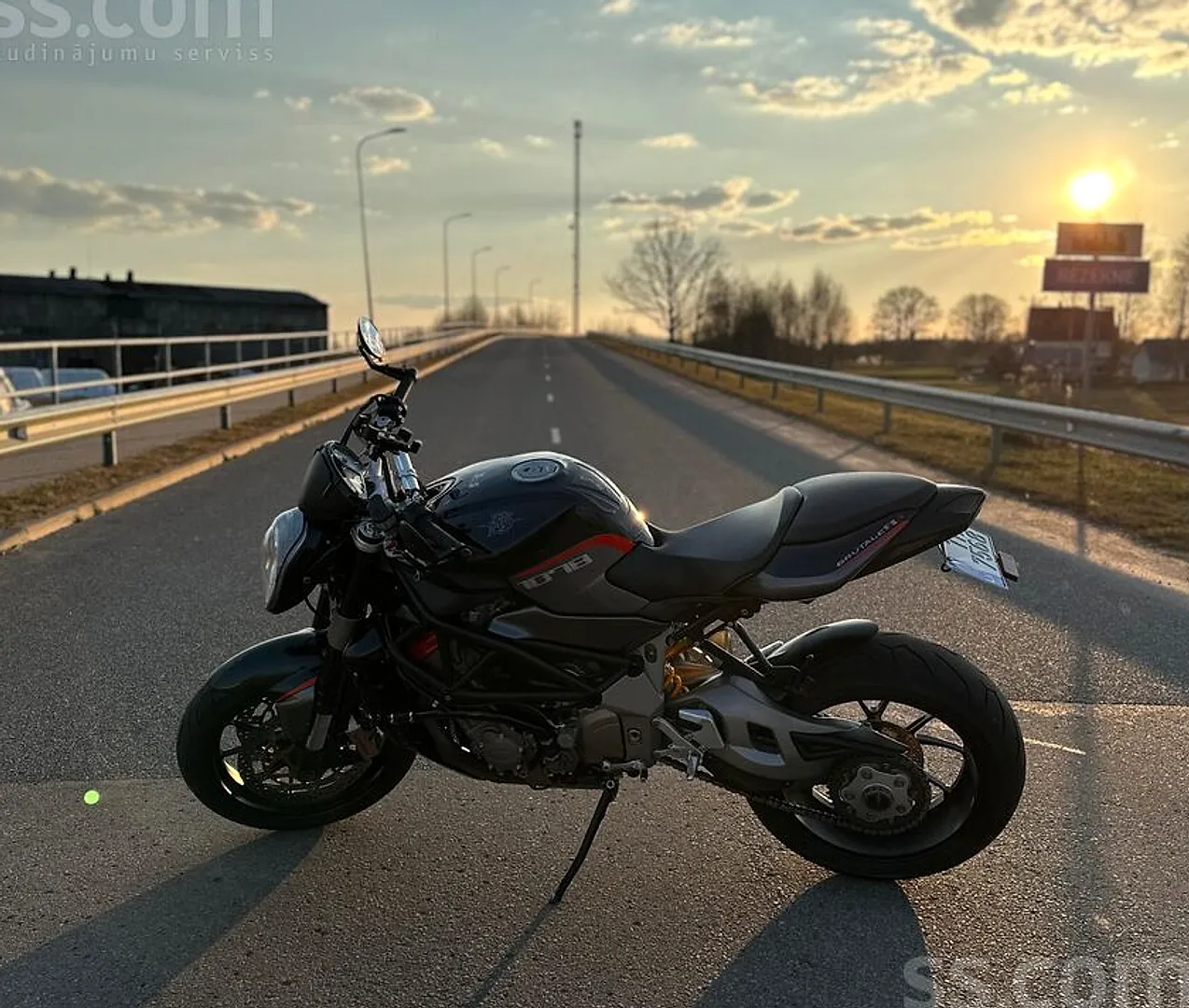 Mv agusta Brutale1078Rr, 2009. gads