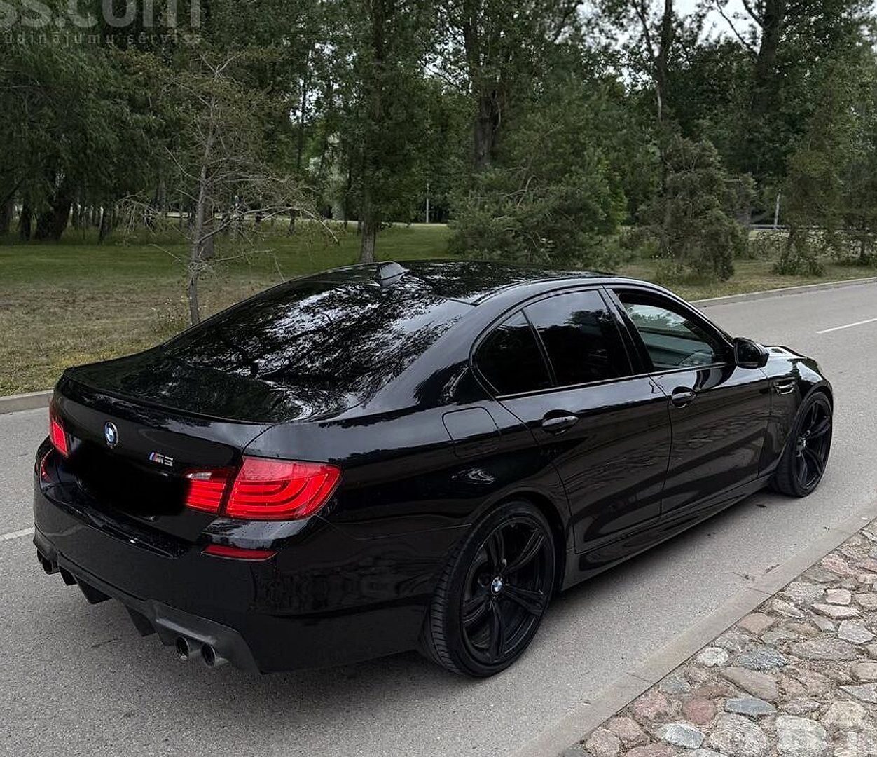 BMW M5 — foto 4
