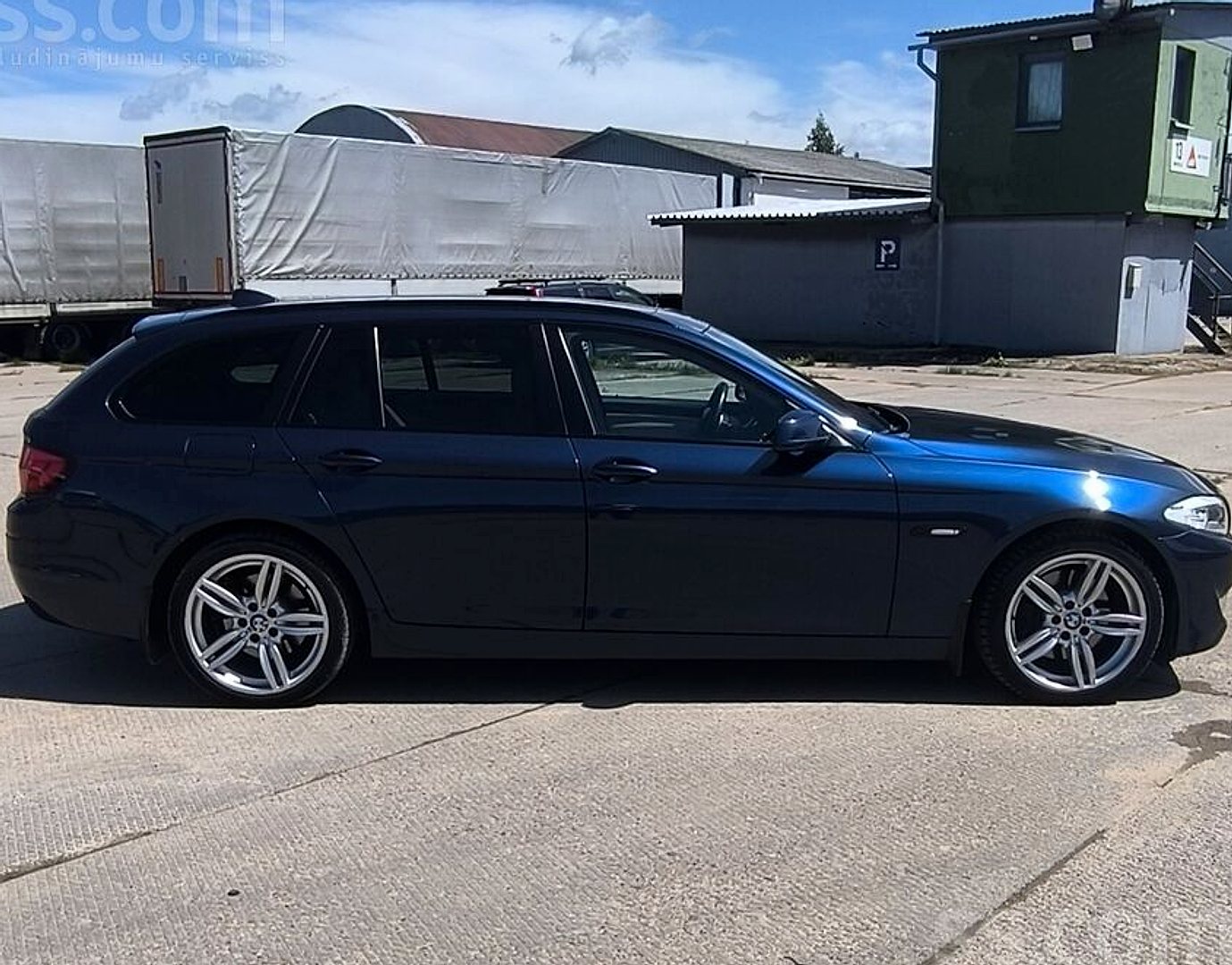 BMW 525 — foto 2