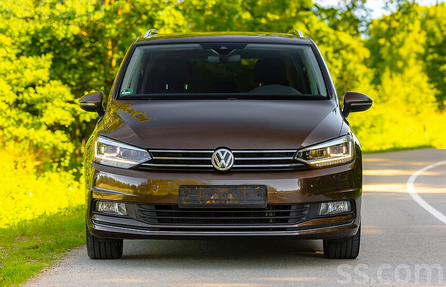 Volkswagen Touran — foto 3