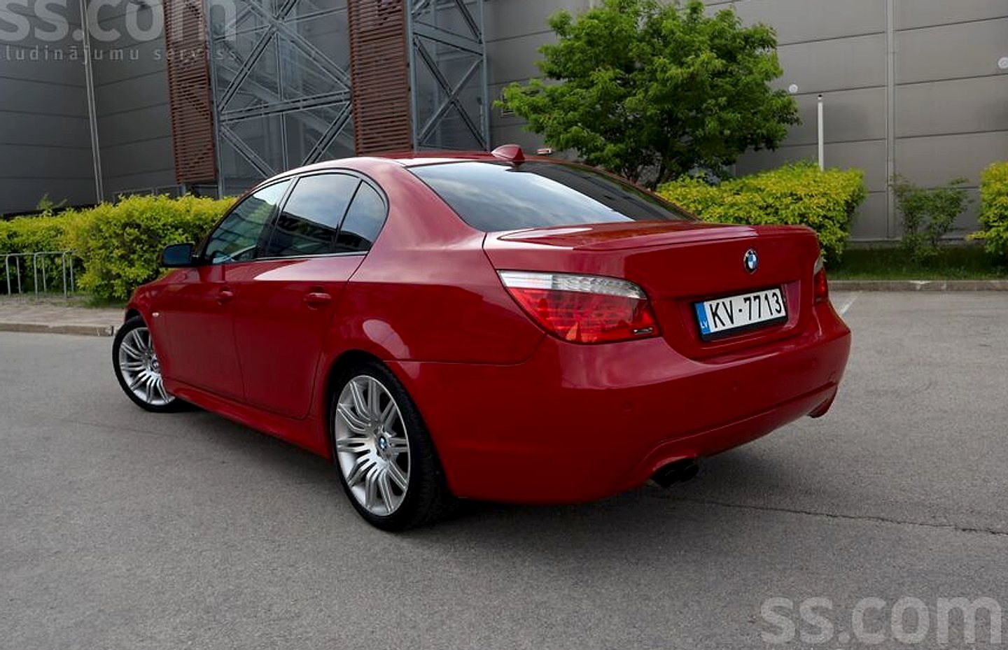 BMW 525 — foto 4