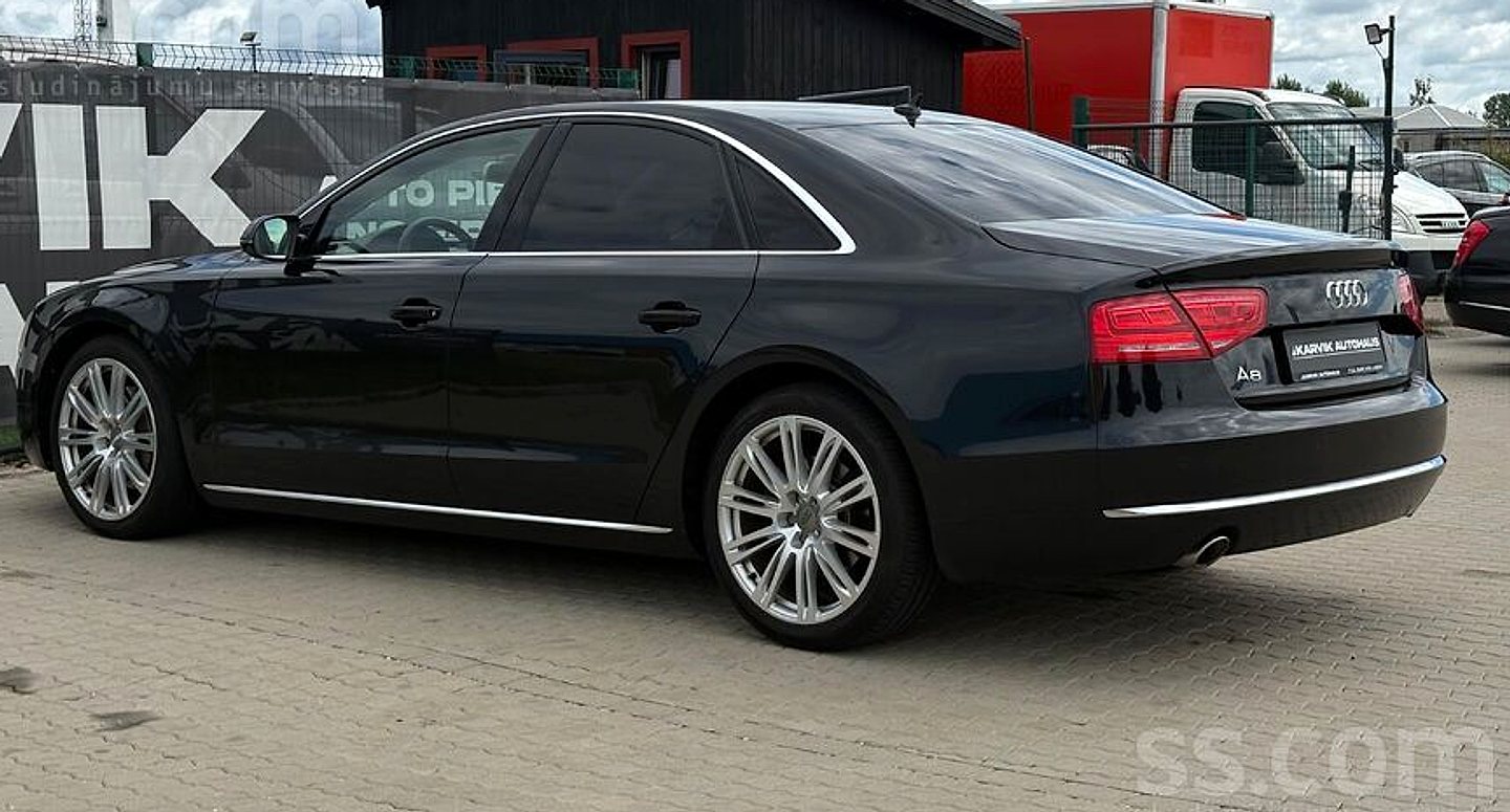 Audi A8 — foto 6