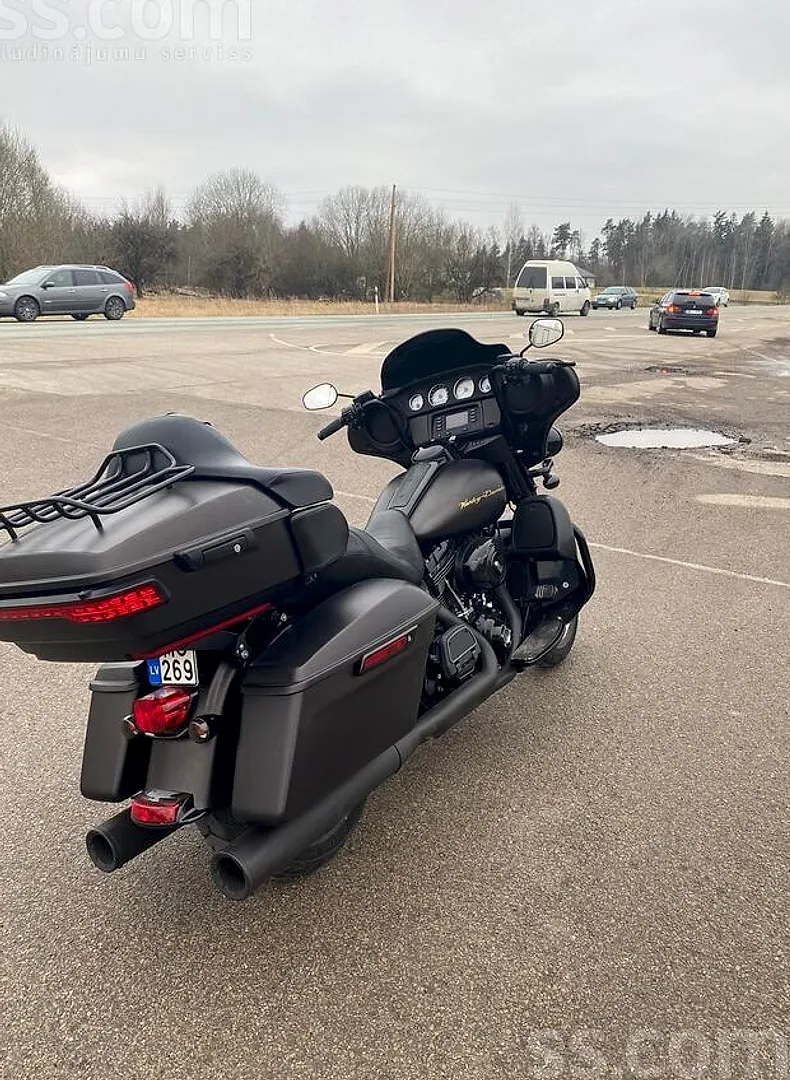 Harley-Davidson Flhtp, 2015. gads