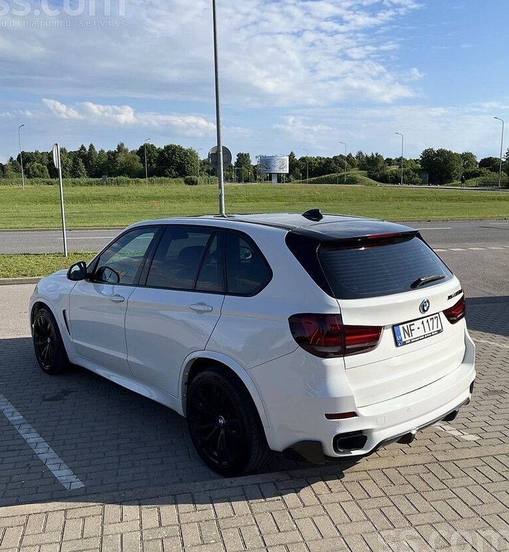 BMW X5 — foto 2