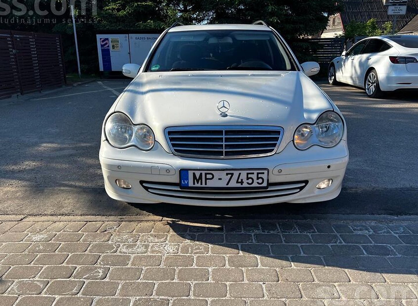 Mercedes-Benz C220 — foto 6