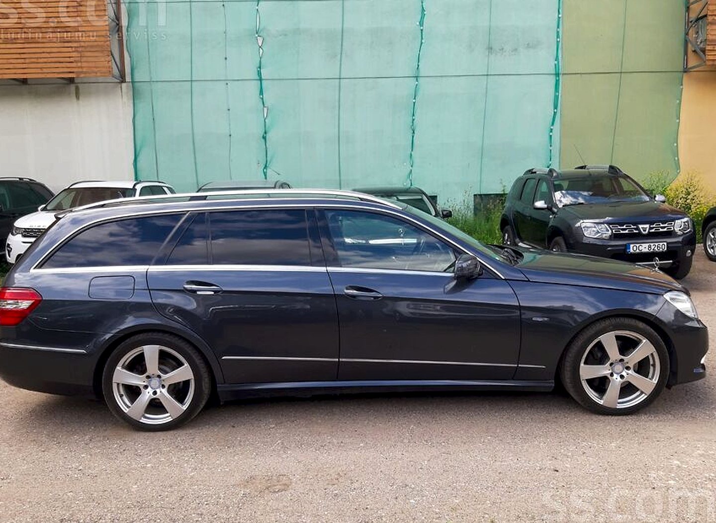 Mercedes-Benz E350 — foto 4