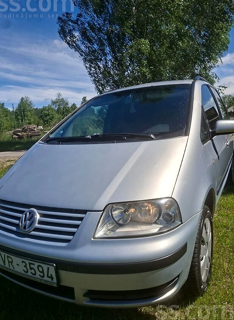 Volkswagen Sharan, 2002. gads