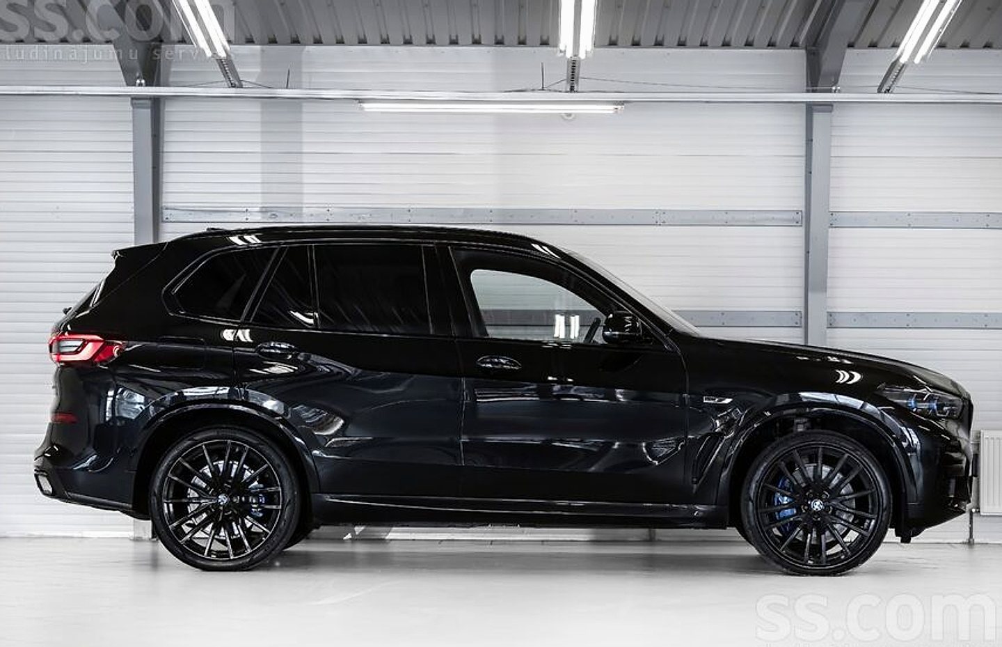 BMW X5 — foto 4