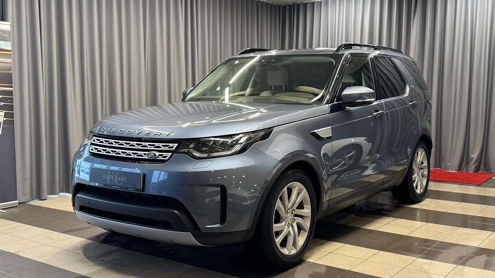 Land Rover Discovery, 2020. gads