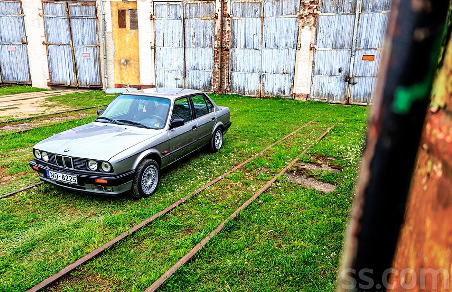 BMW 324 — foto 2