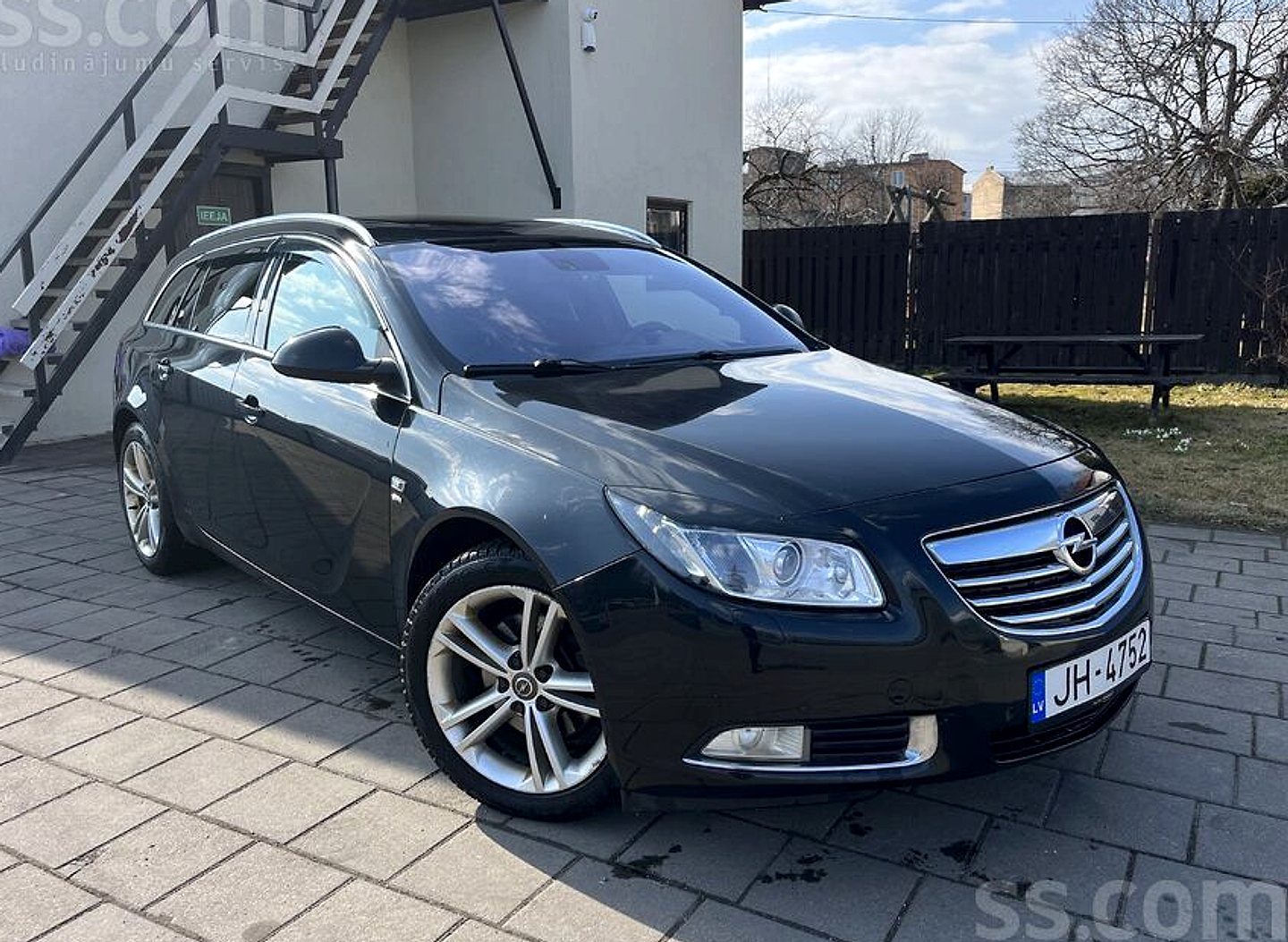Opel Insignia — foto 2