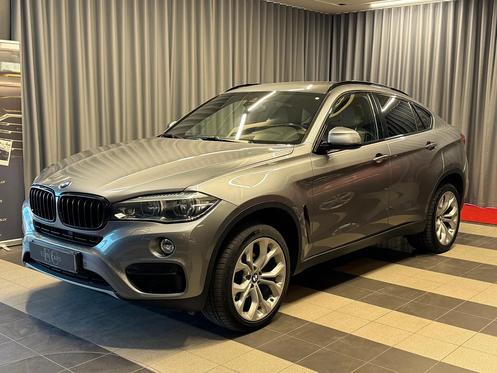 BMW X6, 2017. gads