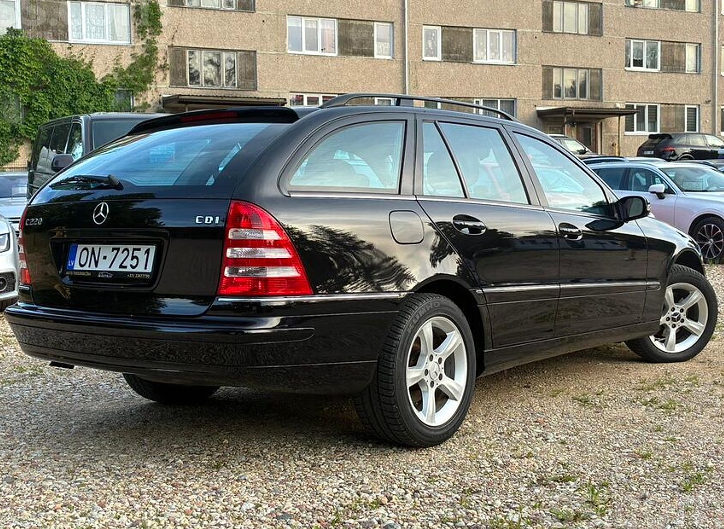 Mercedes-Benz C220 — foto 4
