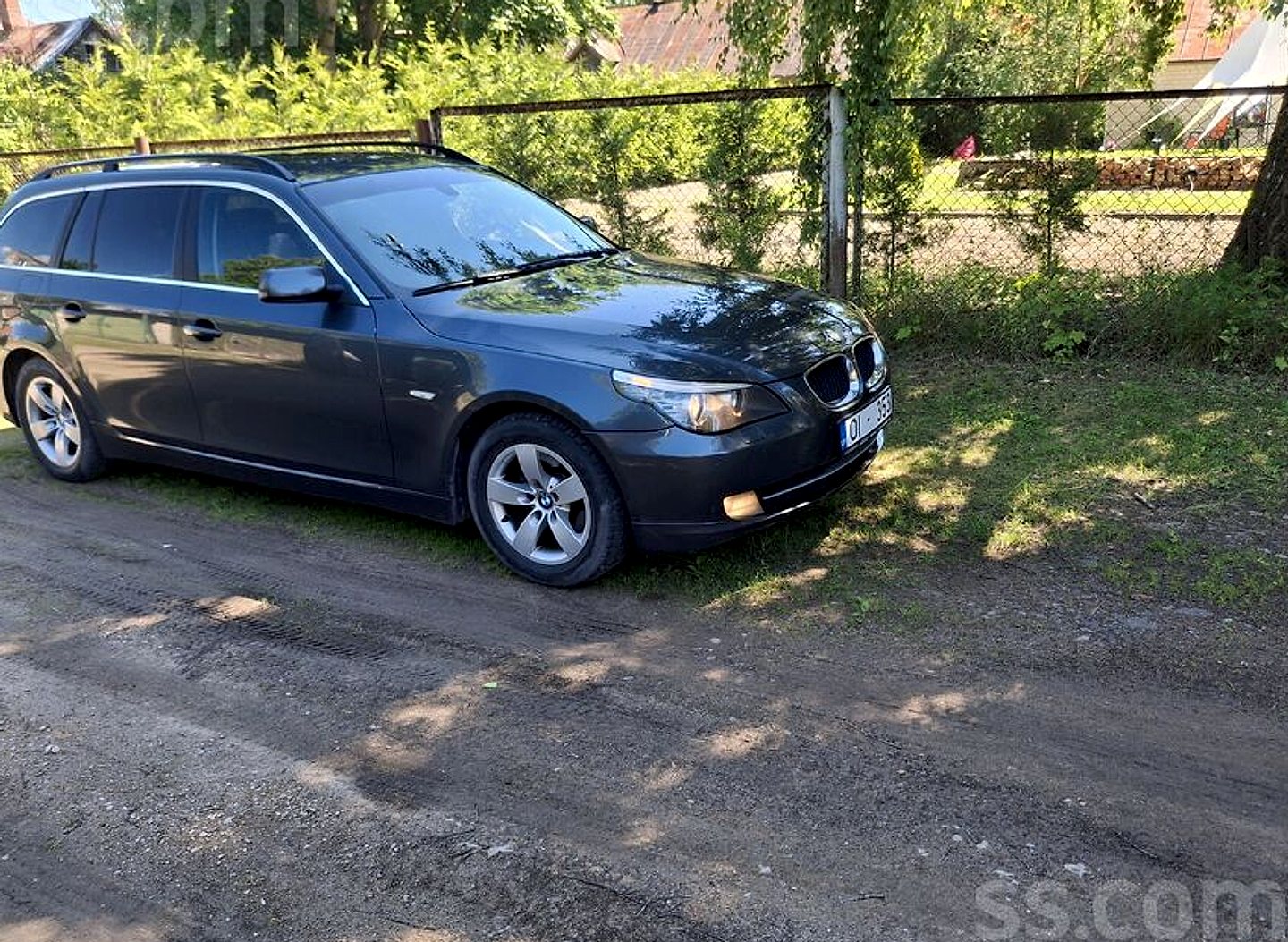 BMW 520 — foto 4