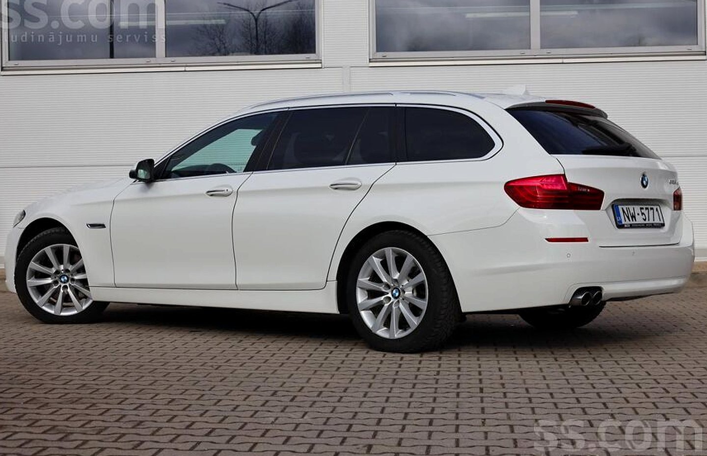 BMW 525 — foto 5