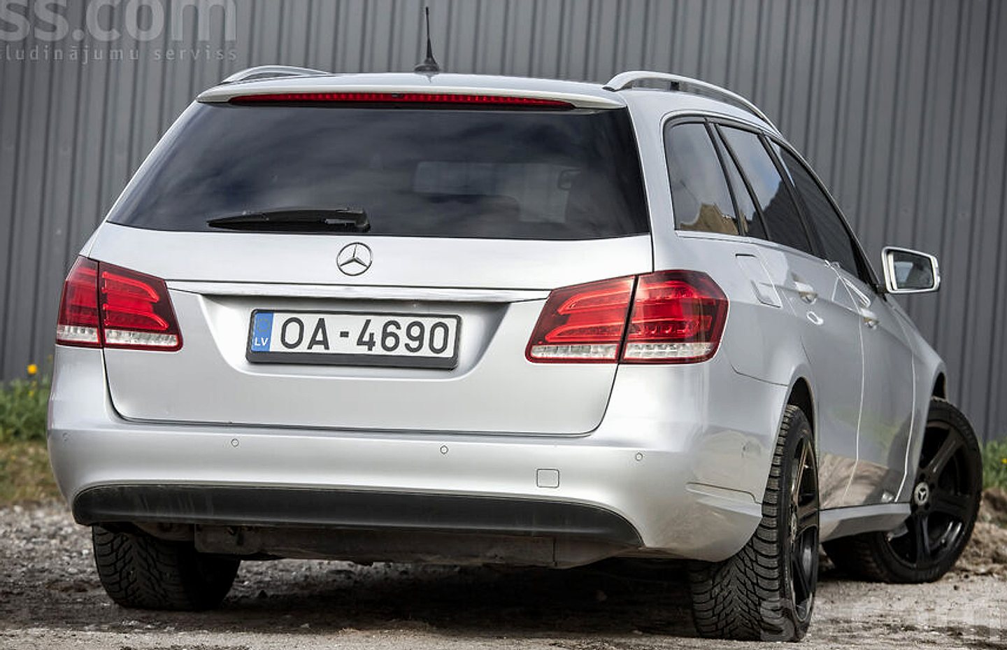 Mercedes-Benz E250 — foto 4