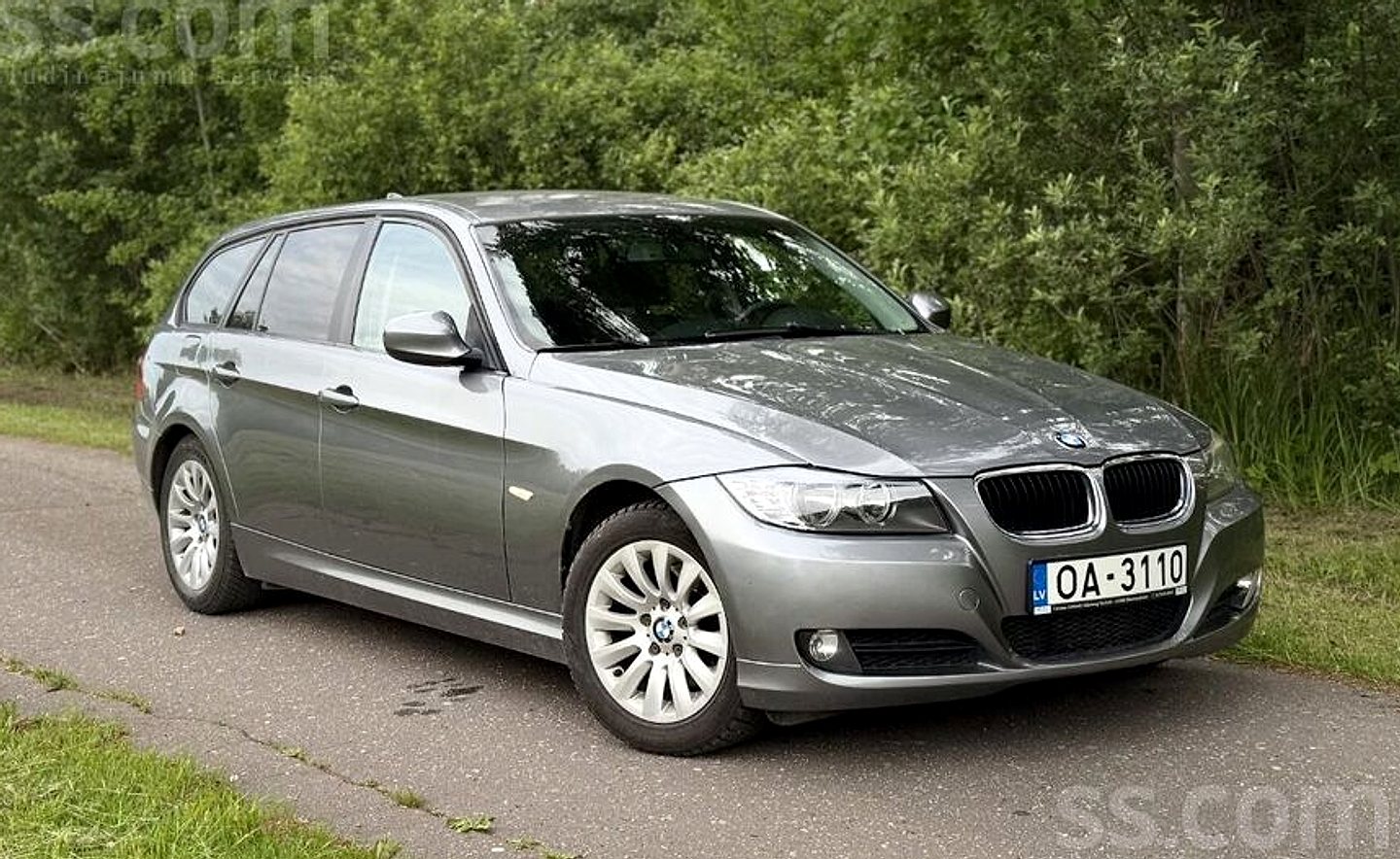 BMW 320 — foto 2