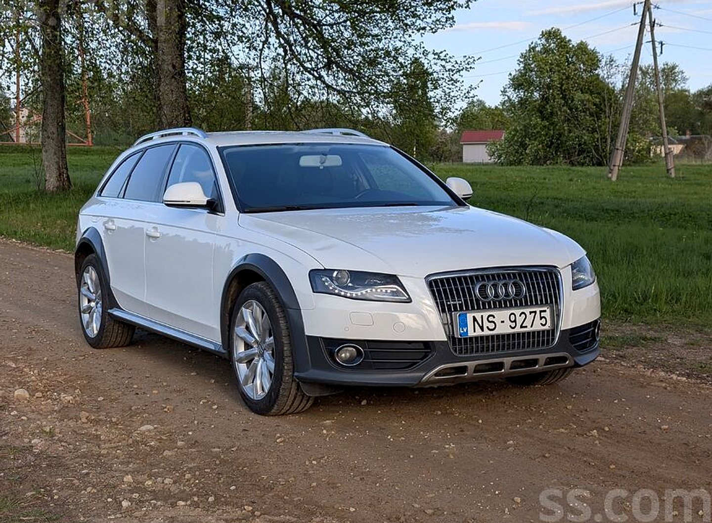 Audi Allroad, 2011. gads