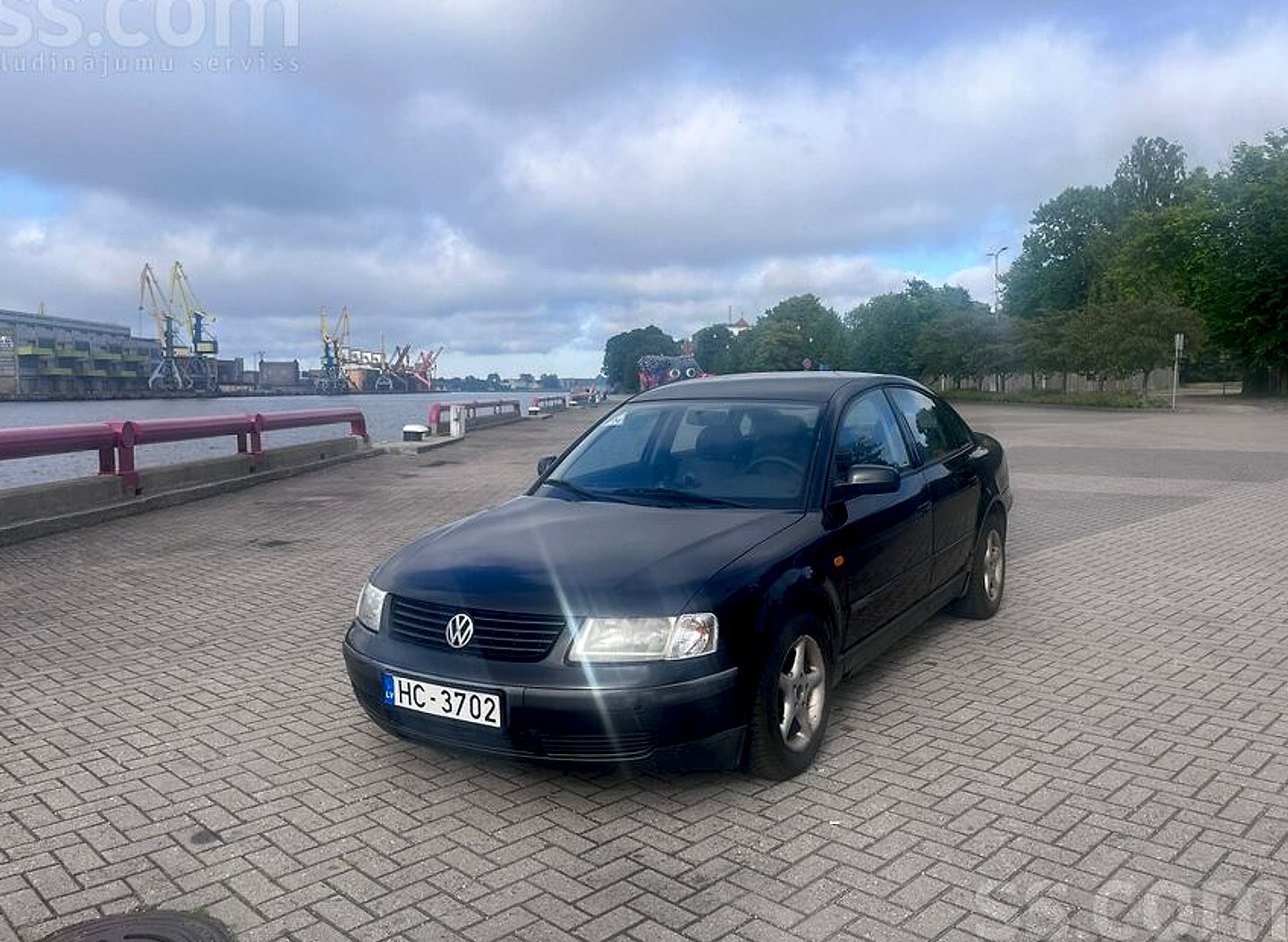 Volkswagen Passat (B5) — foto 3