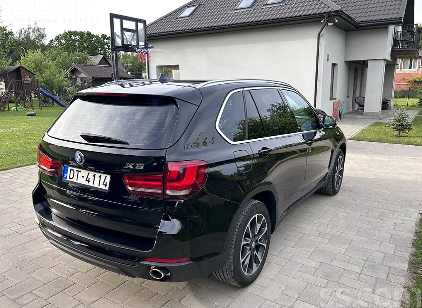 BMW X5 — foto 4