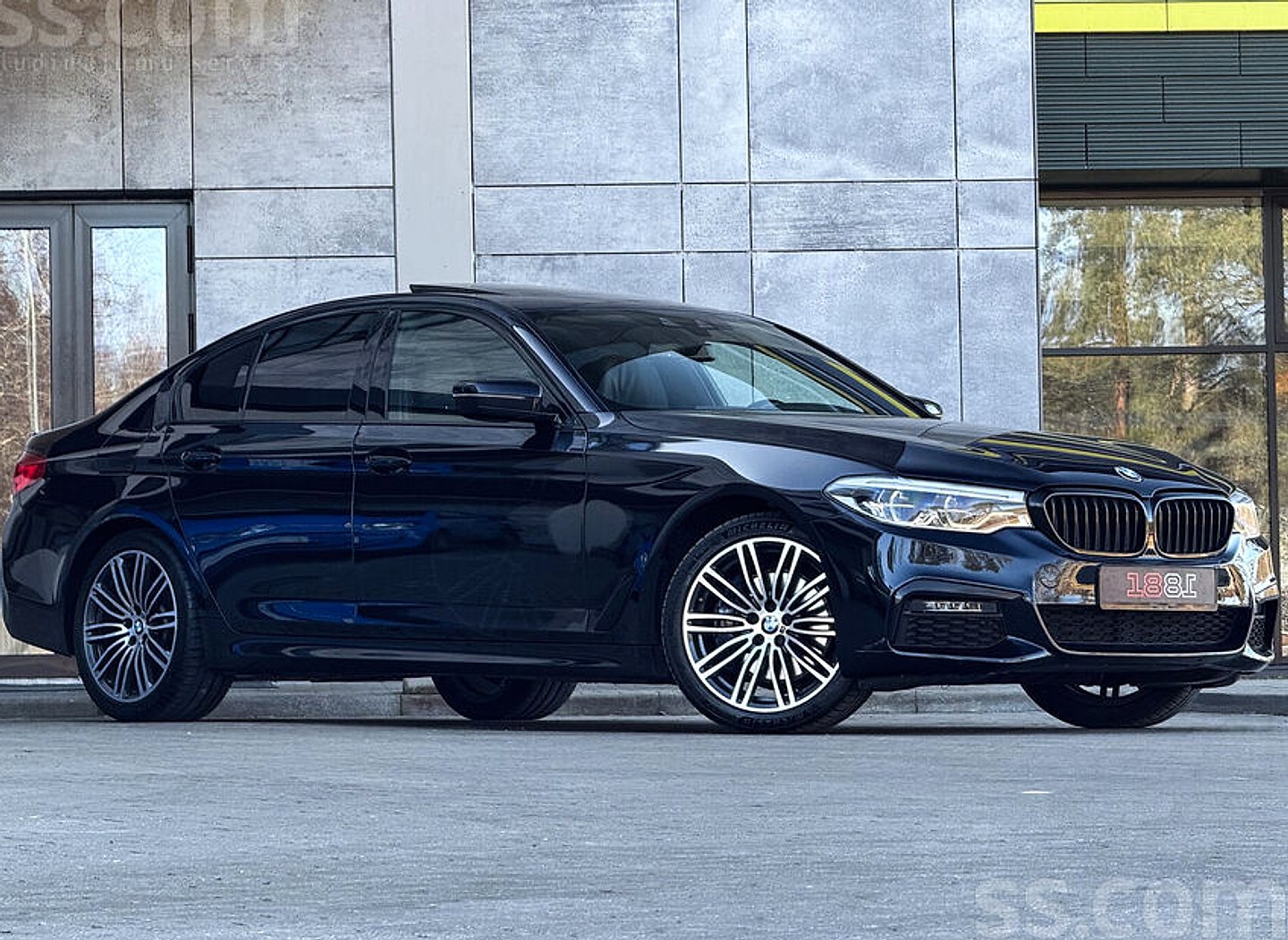 BMW 530 — foto 2