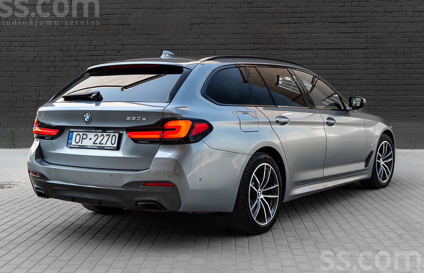 BMW 530 — foto 4