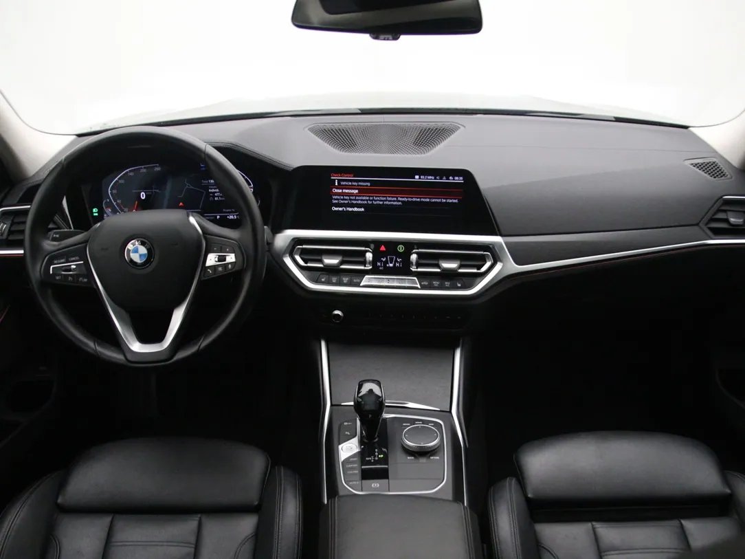 BMW 320 — foto 3