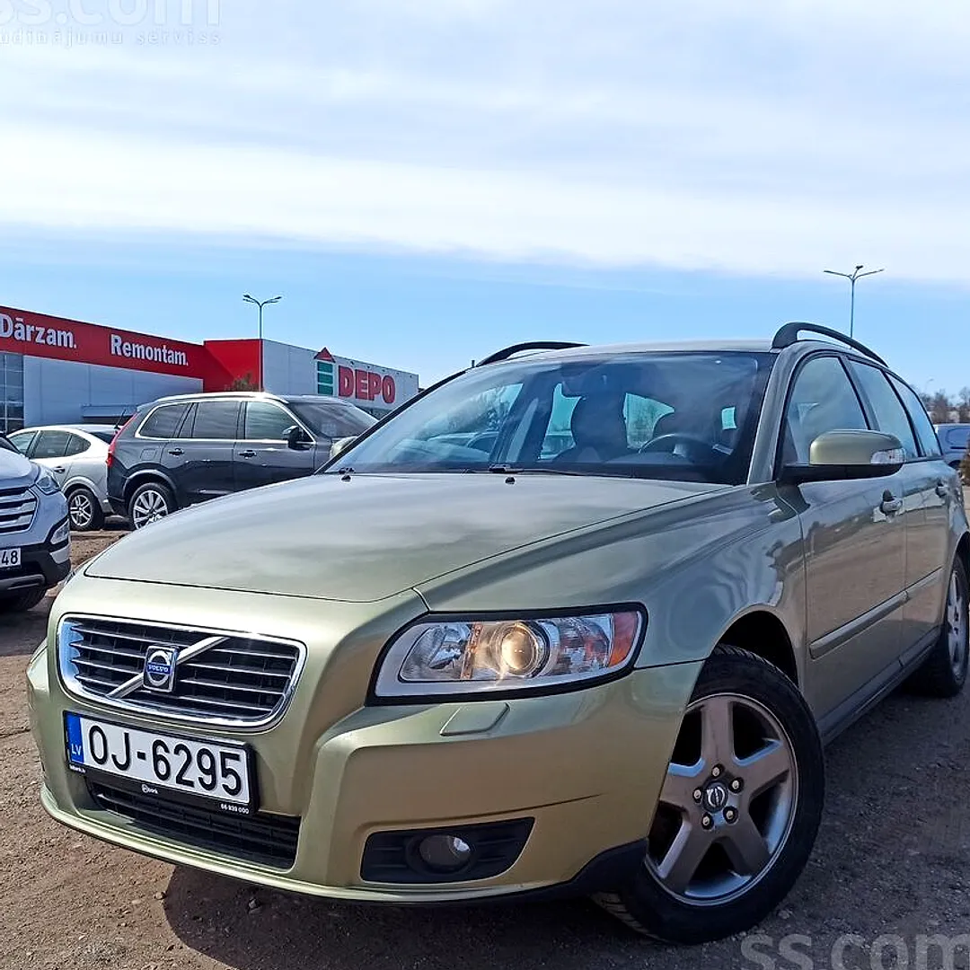 Volvo V50, 2008. gads