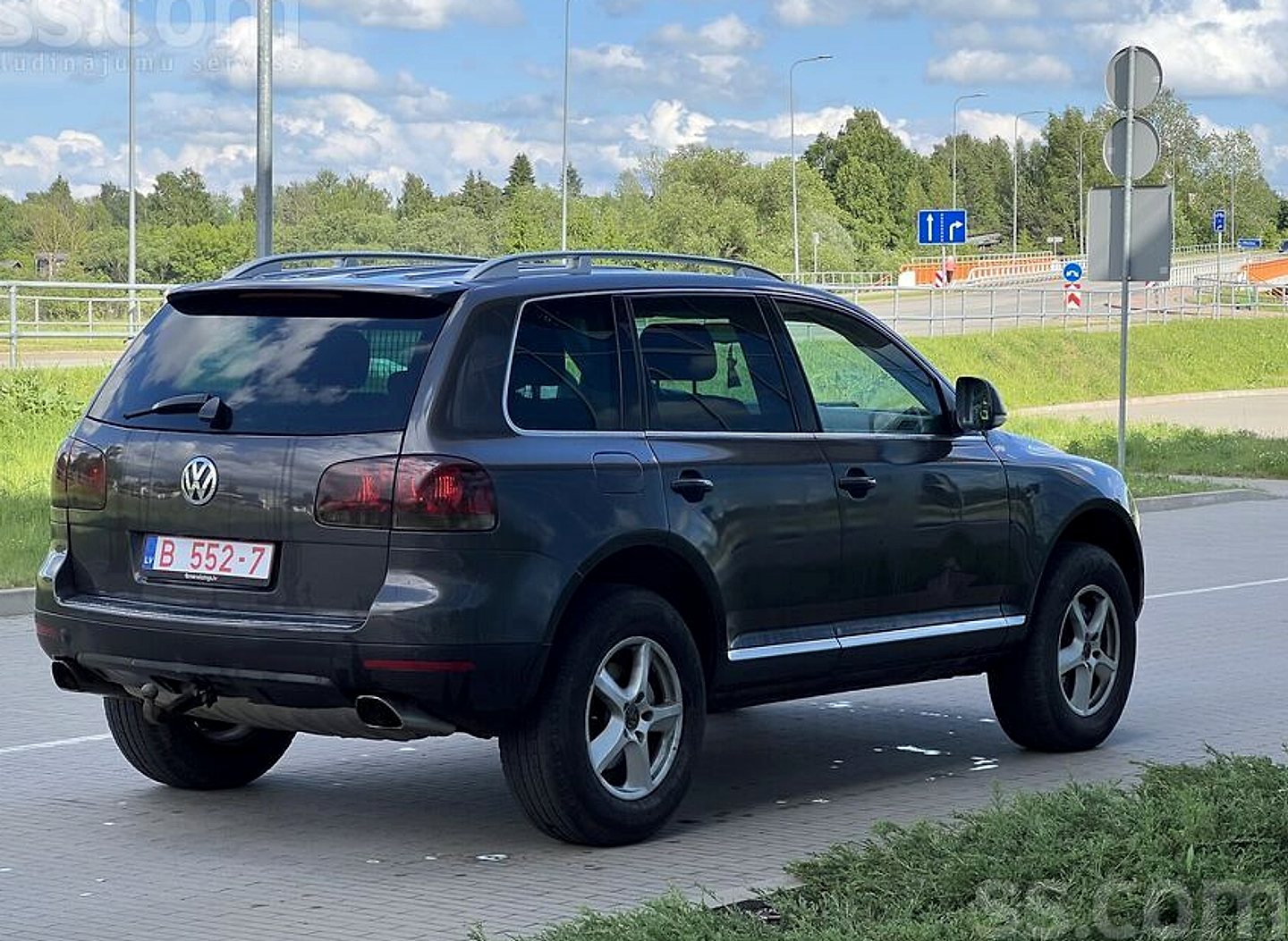 Volkswagen Touareg — foto 6