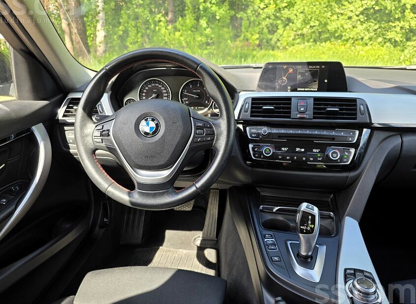 BMW 320 — foto 5