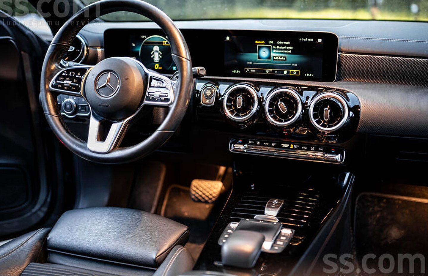 Mercedes-Benz CLA180 — foto 5