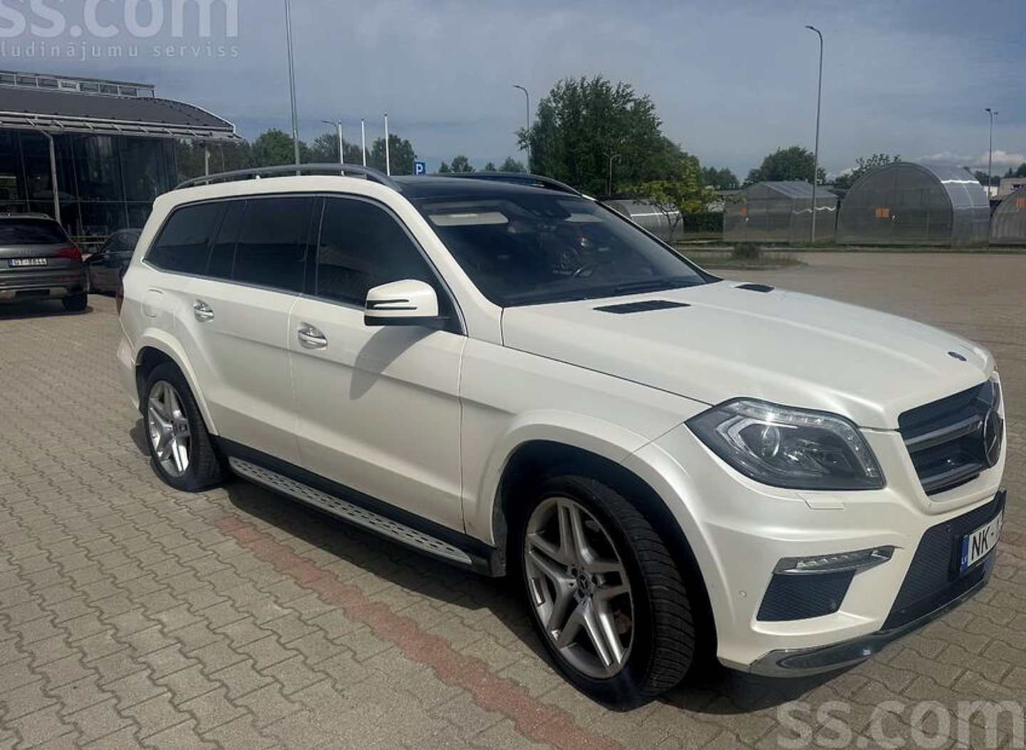 Mercedes-Benz GL350 — foto 2