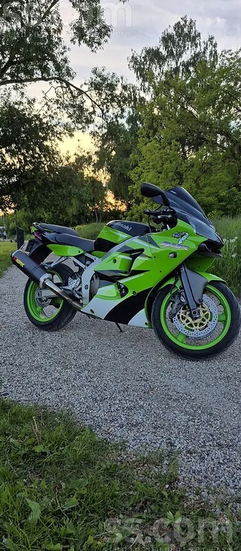 Kawasaki Ninja zx-6r, 2000. gads