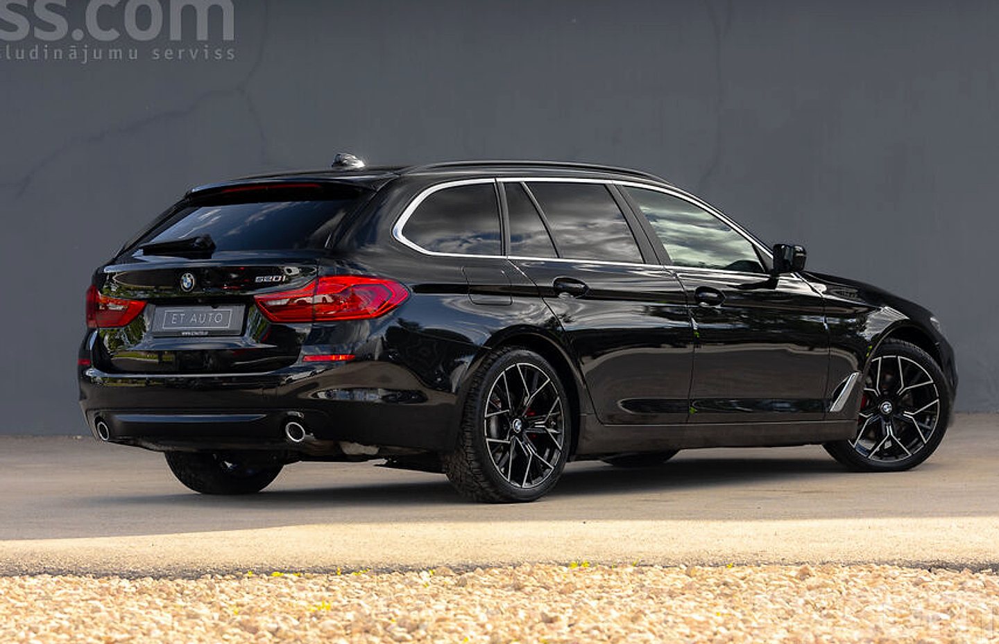 BMW 520 — foto 4