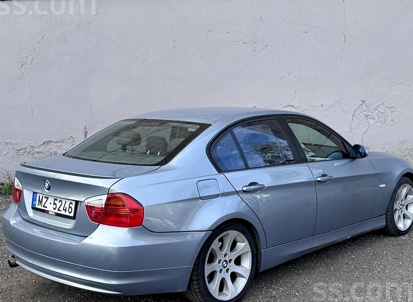 BMW 320 — foto 6